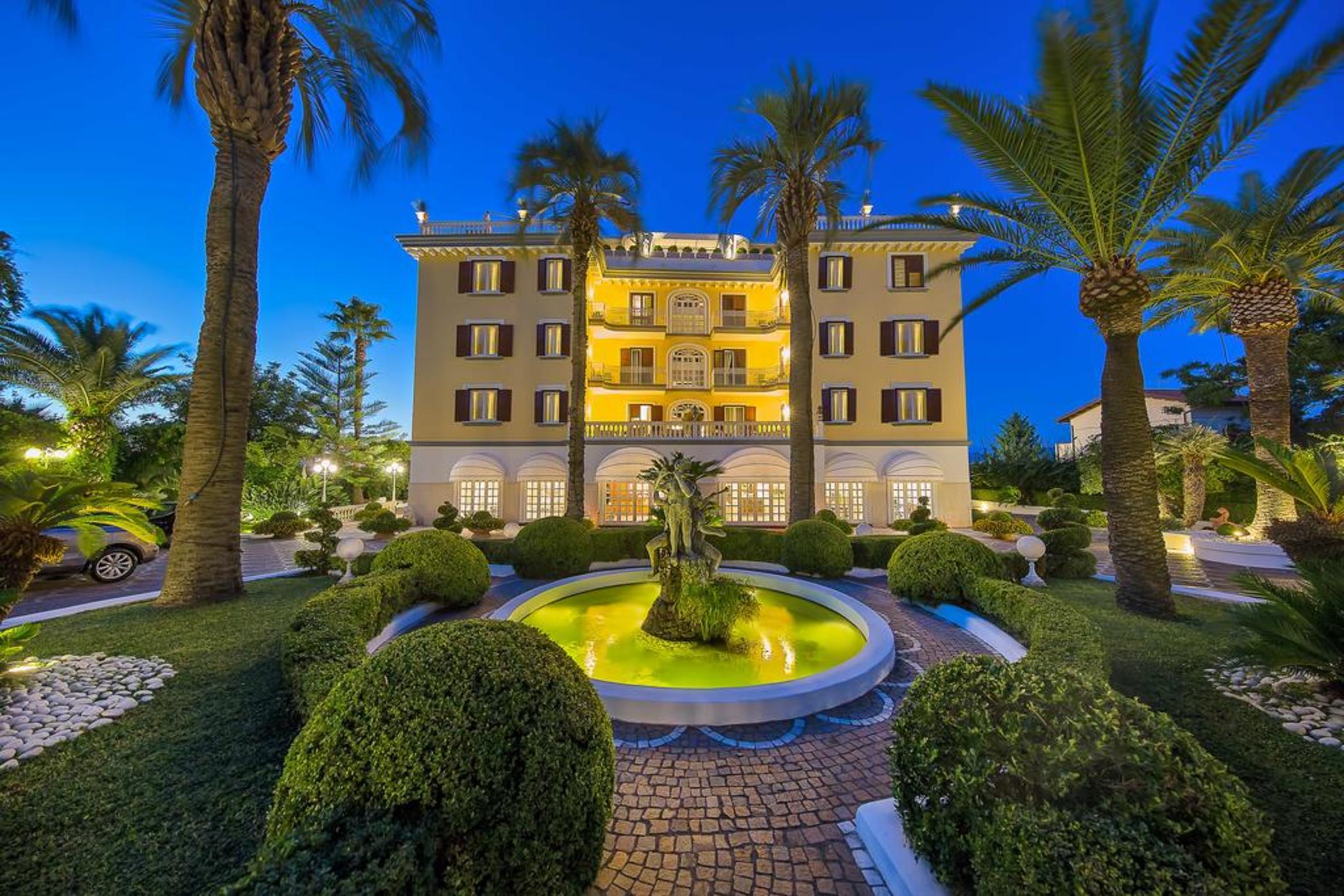 La Medusa Hotel - Dimora Di Charme Castellammare di Stabia Exterior foto